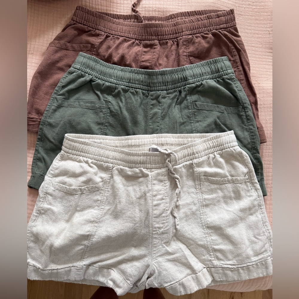 Set of Three medium linen blend Old Navy Shorts in Brown, Green, and Cream